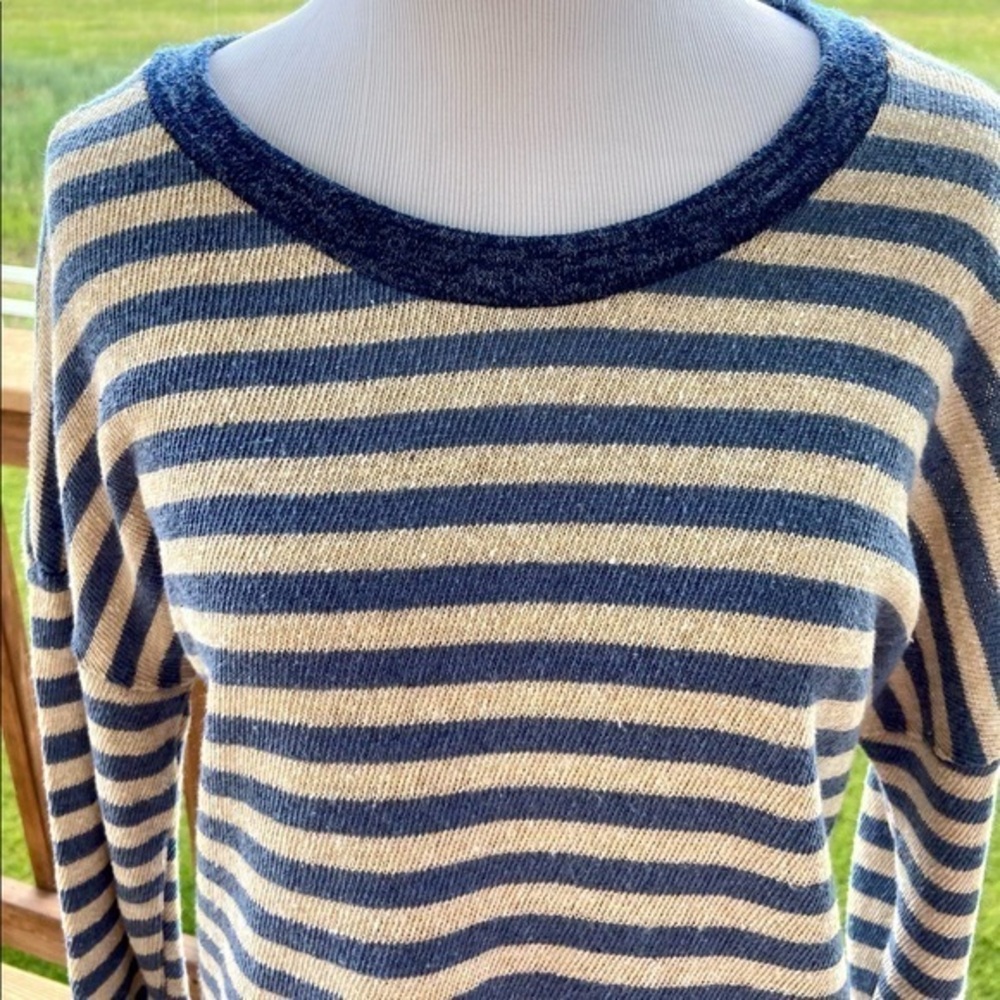 NWT-Chris & Carol Long Sleeve Striped Top